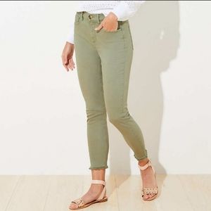 Loft Curvy High Waist Skinny Crop